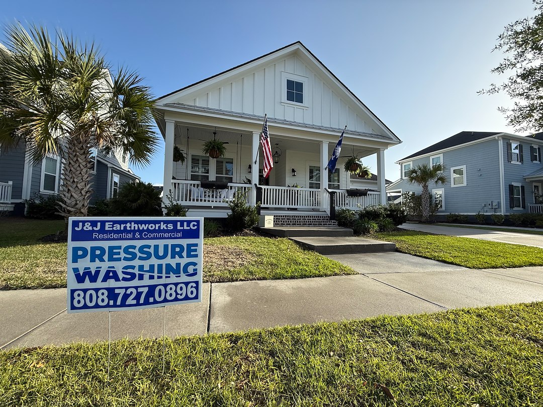 Carolina Park Home Gets Full Exterior Refresh – House Washing, Gutter Brightening & Driveway Cleaning by Mount Pleasant’s Leading Pressure Washing Experts