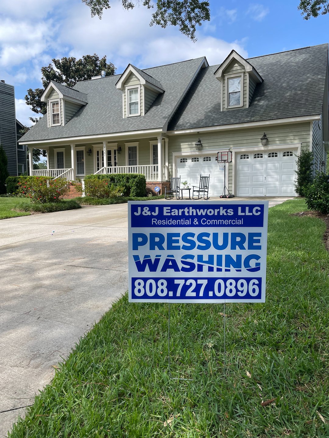 J&J Earthworks Delivers Professional House Soft Wash in Wakendaw Lakes, Mount Pleasant