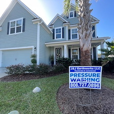 JJ-Earthworks-Revitalizes-Homes-with-Expert-Soft-Washing-in-Mount-Pleasants-Moores-Landing 0