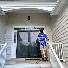 JJ-Earthworks-Transforms-Homes-with-House-Soft-Wash-and-Window-Cleaning-in-Rivertowne-Mount-Pleasant 0