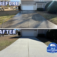 Professional-House-Washing-Gutter-Cleaning-Driveway-Pressure-Washing-in-Park-West-Mount-Pleasant 0