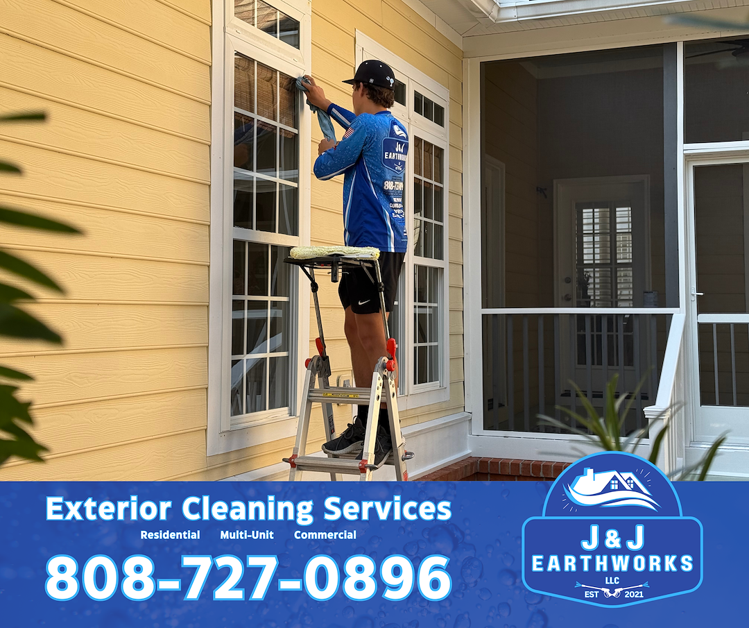 Professional Window Cleaning in Hamlin Plantation – J&J Earthworks Delivers Streak-Free Shine
